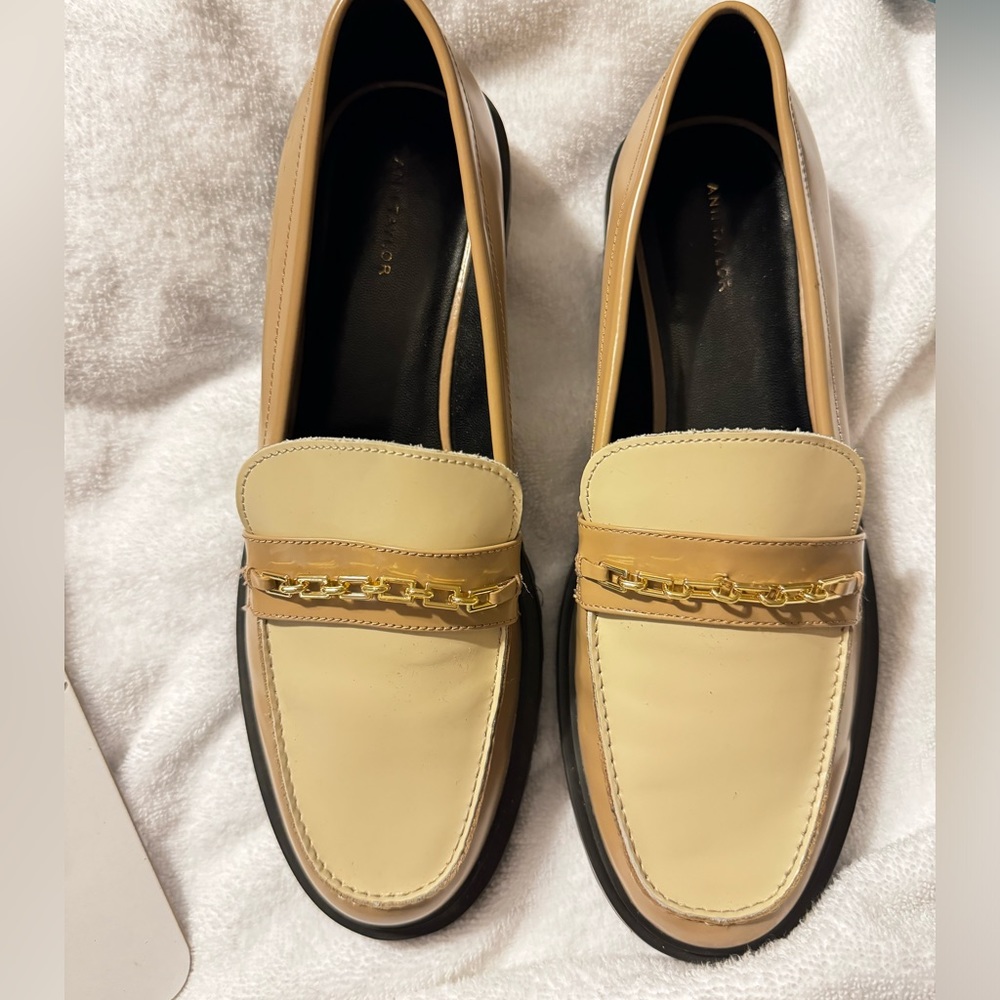 Ann Taylor Chain Leather Loafers 9 M - Picture 3 of 10